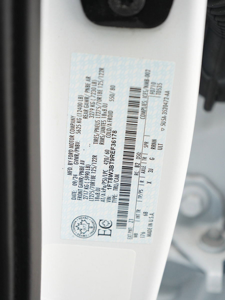 Used 2024 Ford F350 Lariat image 30