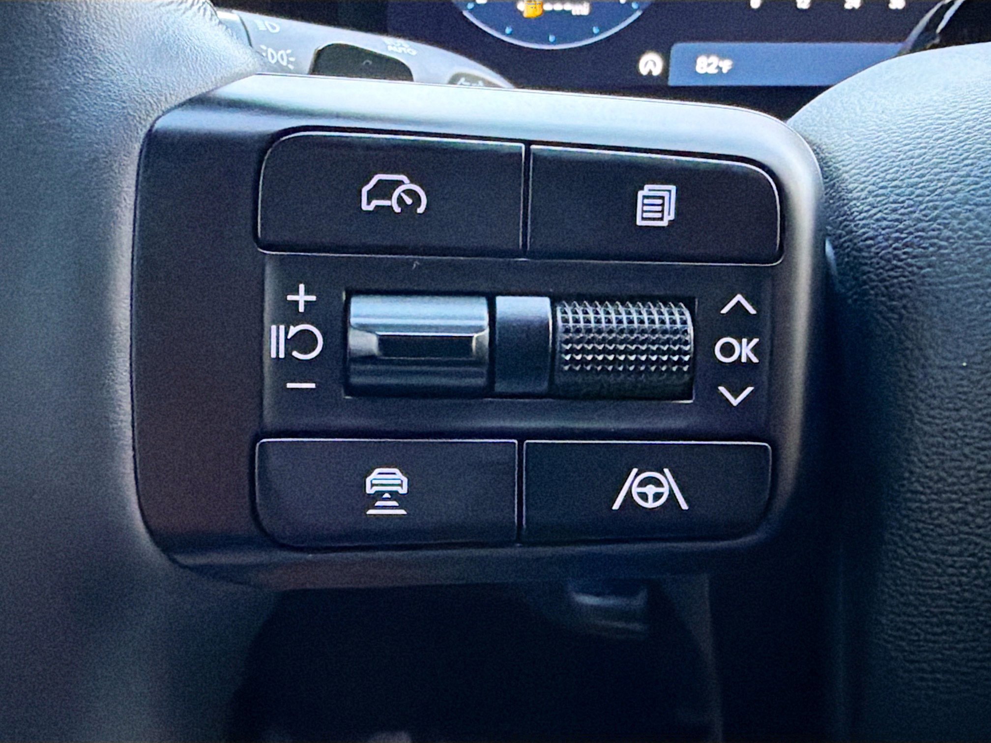 Used 2025 Hyundai Santa Fe Calligraphy image 37