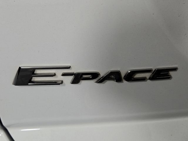 Used 2020 Jaguar E-PACE R-Dynamic SE image 30