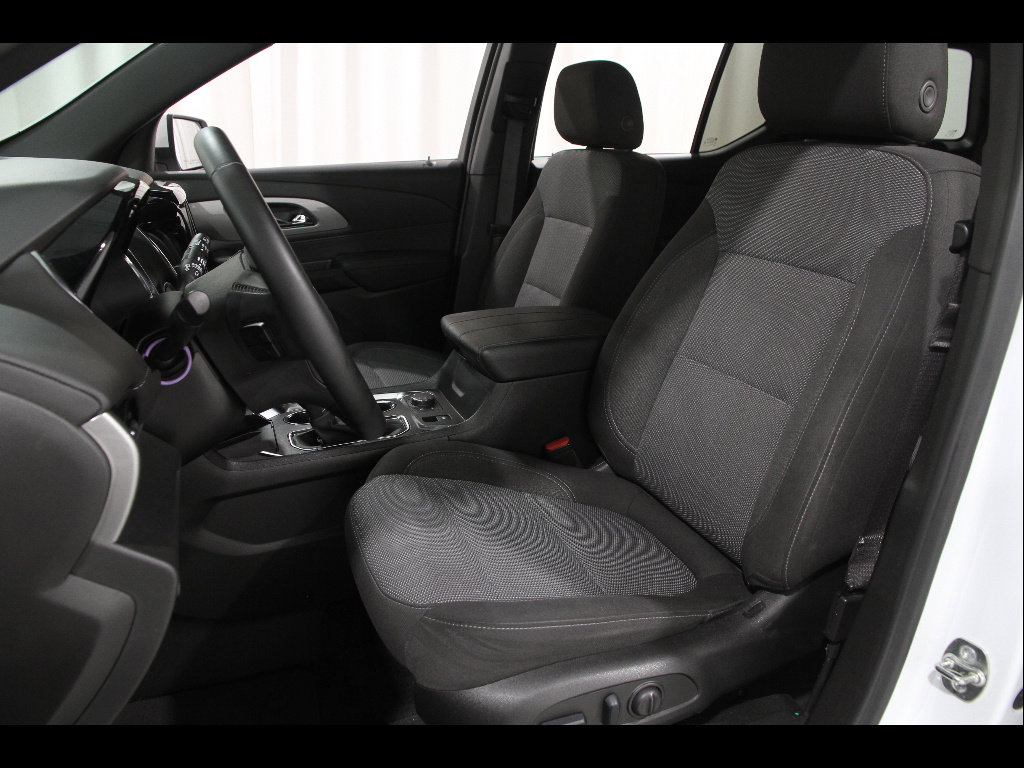 Certified 2023 Chevrolet Traverse LT FWD image 5