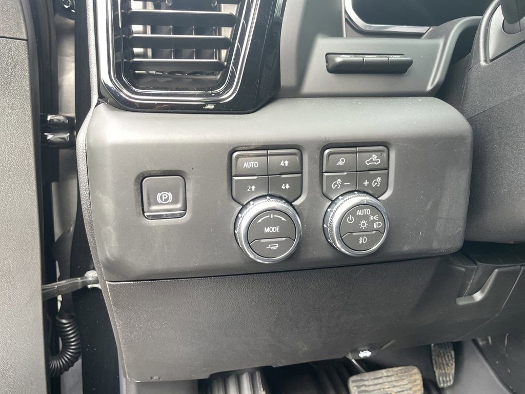 New 2026 GMC Sierra 2500 AT4 w/ AT4 Premium Plus Package image 36