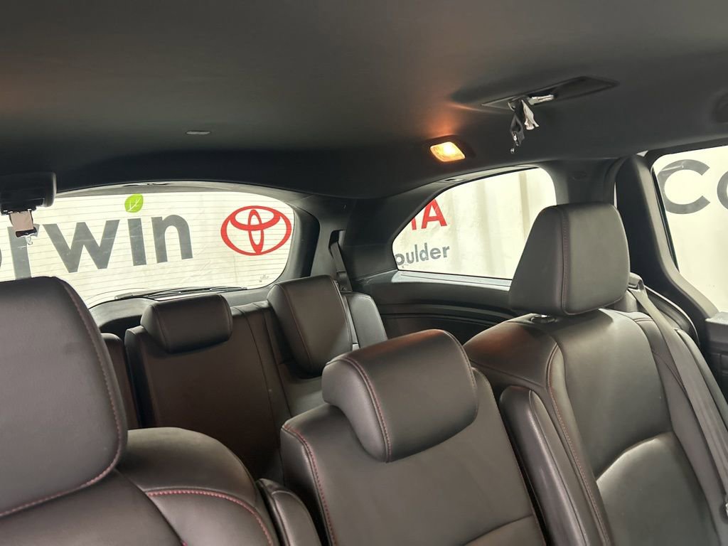Used 2025 Honda Odyssey Sport-L image 16
