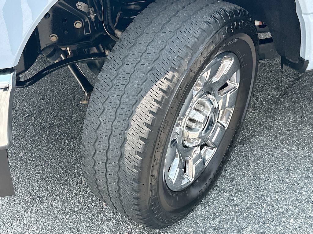 Used 2025 Ford F350 Lariat w/ Chrome Package AWD/4WD image 25