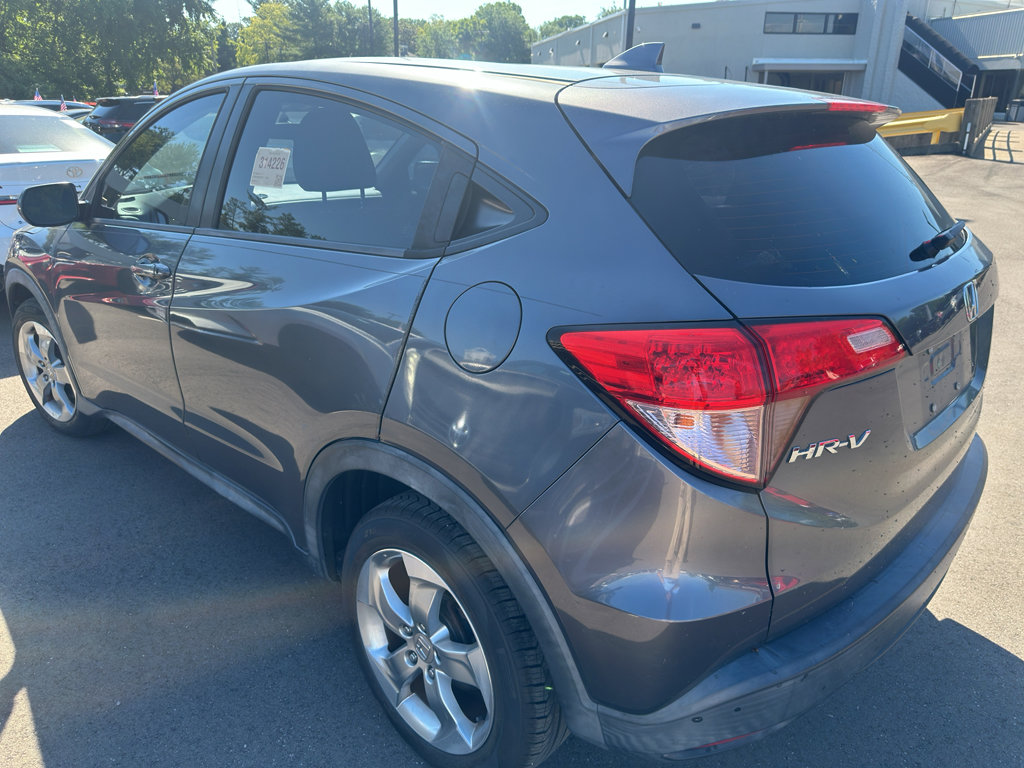 Used 2017 Honda HR-V LX image 9