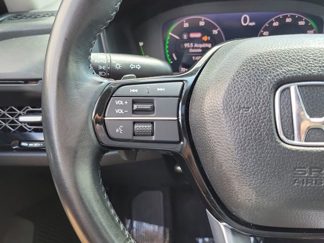Used 2024 Honda Accord Touring image 7