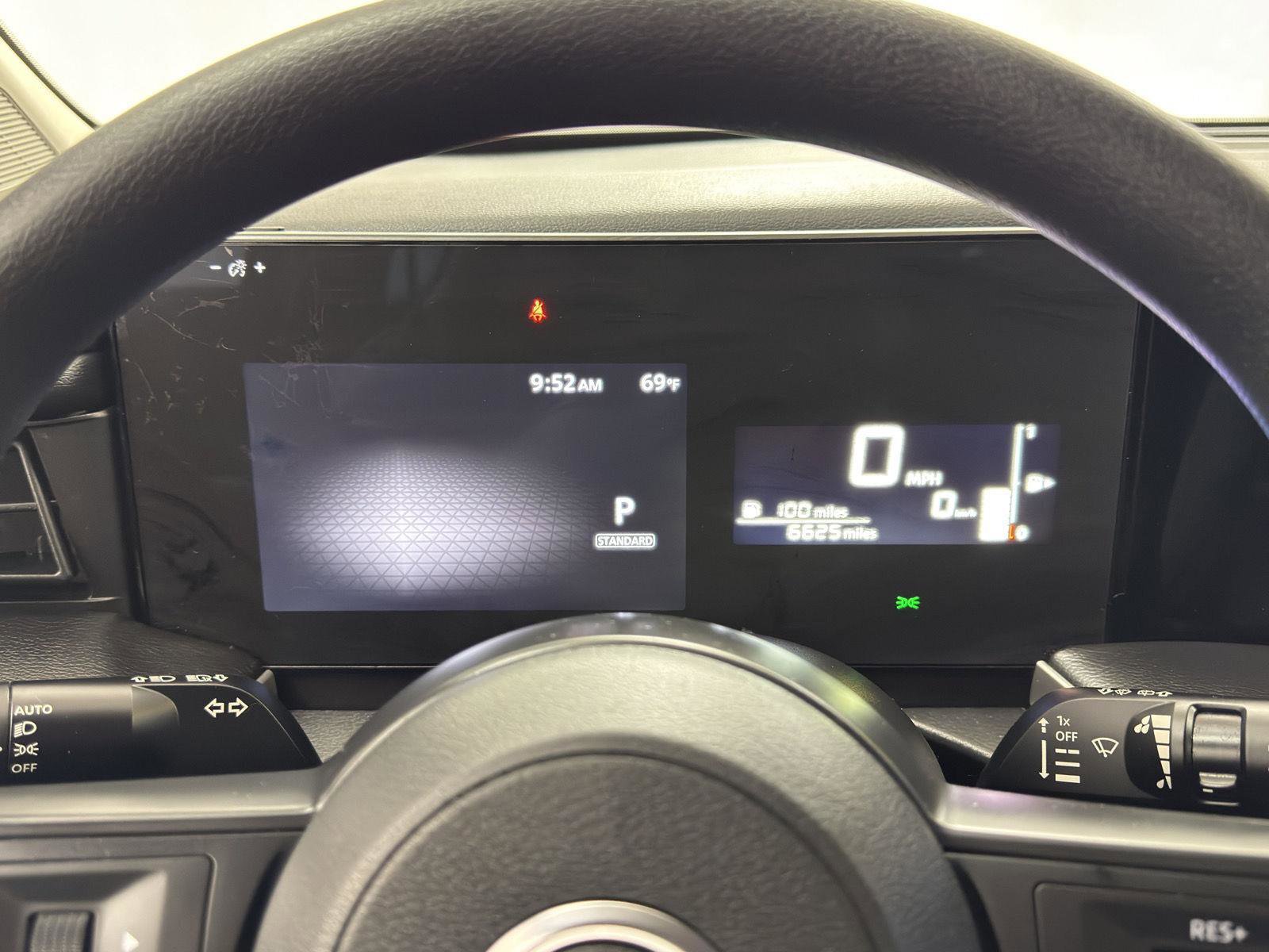 Used 2025 Nissan Kicks S AWD/4WD image 20