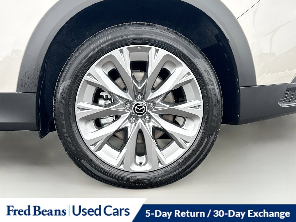 Used 2026 MAZDA CX-90 Plug-In Hybrid w/ Preferred AWD/4WD image 40