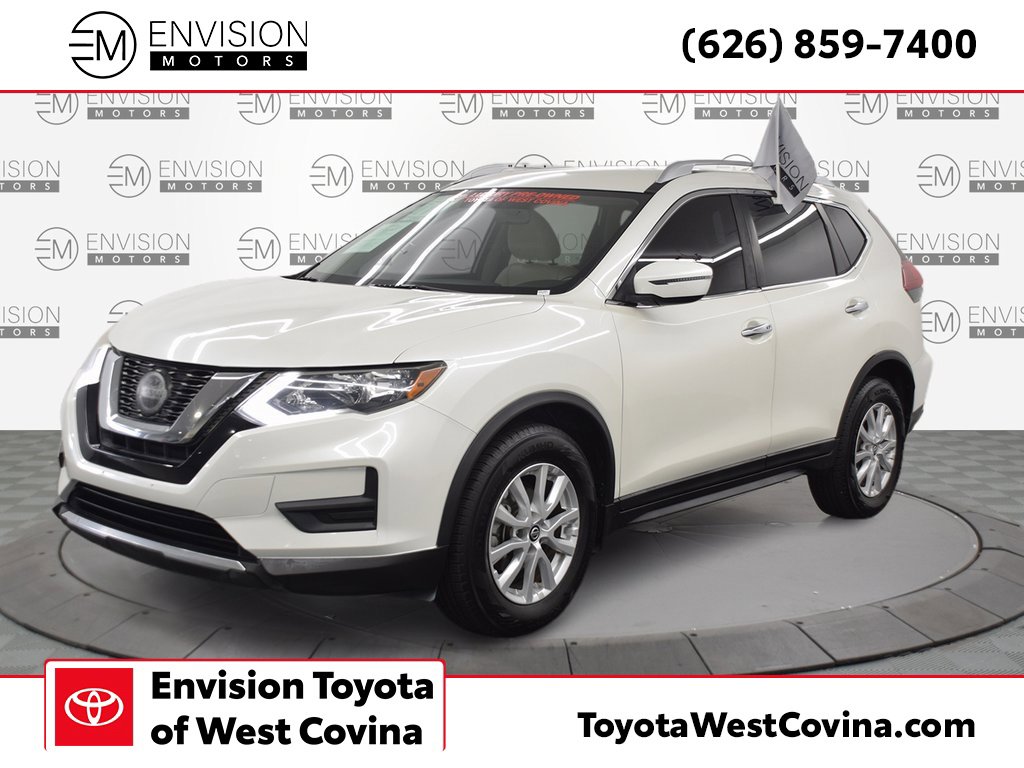 Used 2018 Nissan Rogue SV
