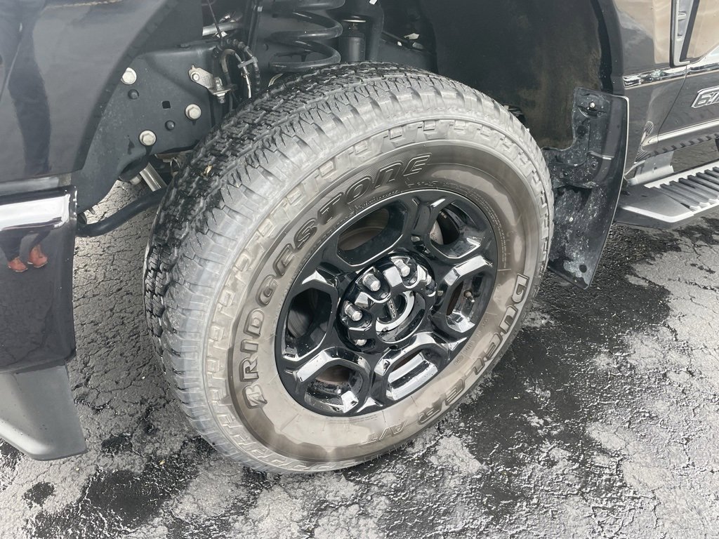 Used 2024 Ford F250 XL w/ STX Appearance Package image 3