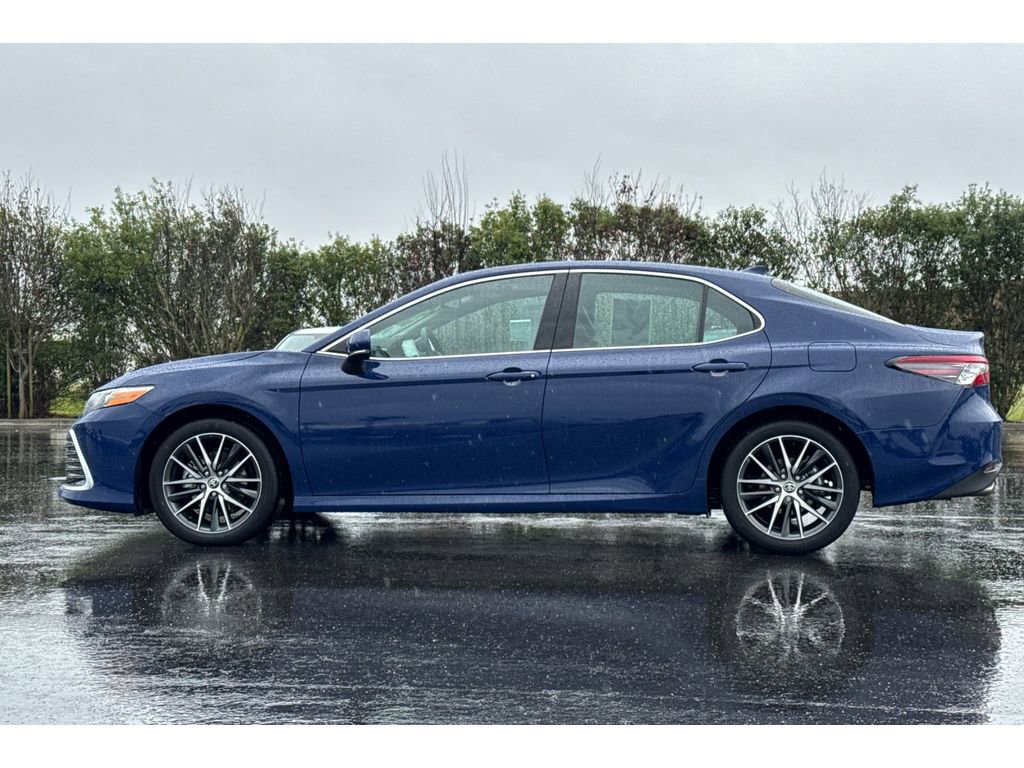Certified 2024 Toyota Camry XLE w/ Navigation Package image 7