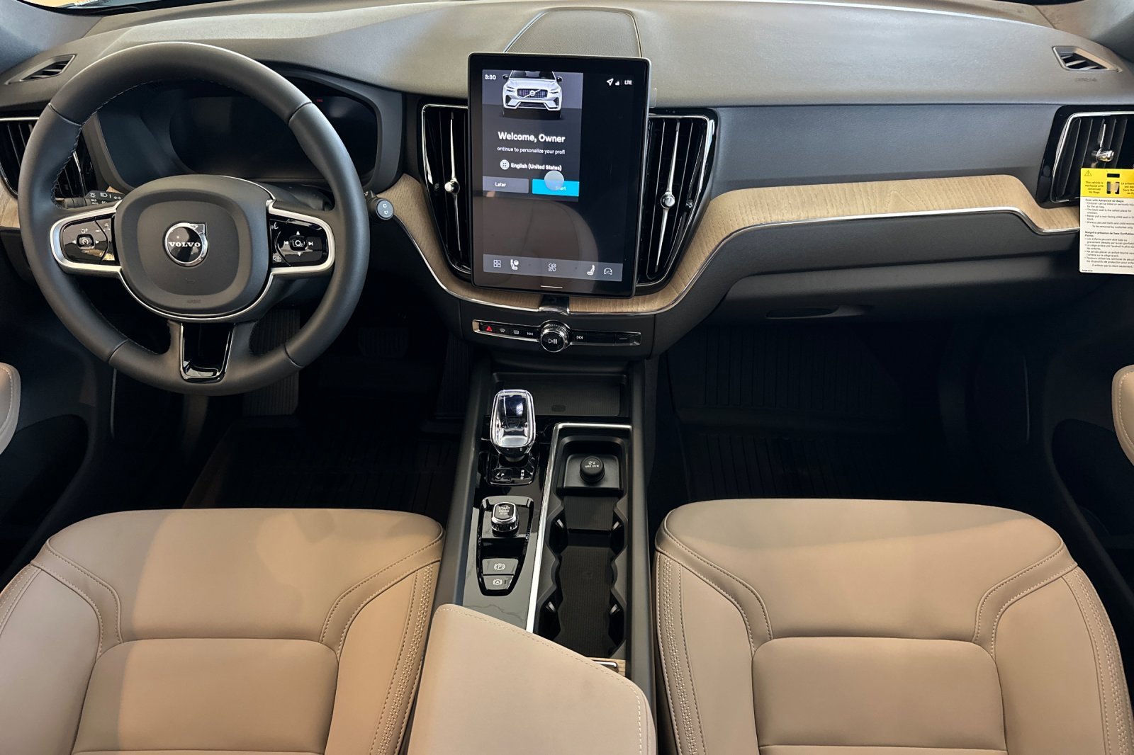 New 2026 Volvo XC60 B5 Plus w/ Protection Package Premier image 12