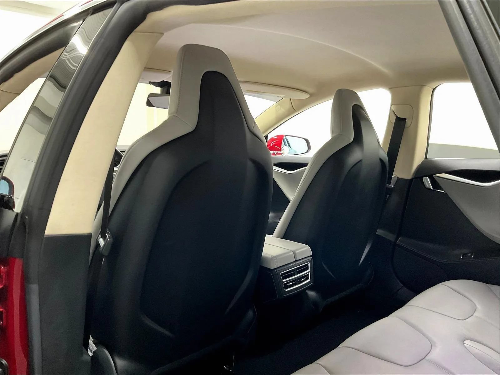 Used 2014 Tesla Model S 85 RWD image 44