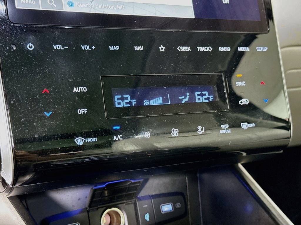 Certified 2024 Hyundai Tucson Limited FWD image 10