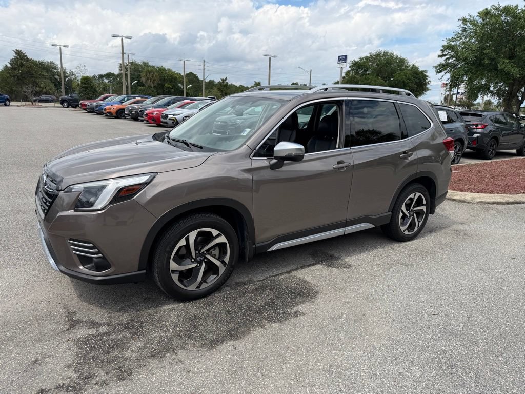 Used 2023 Subaru Forester Touring AWD/4WD image 14