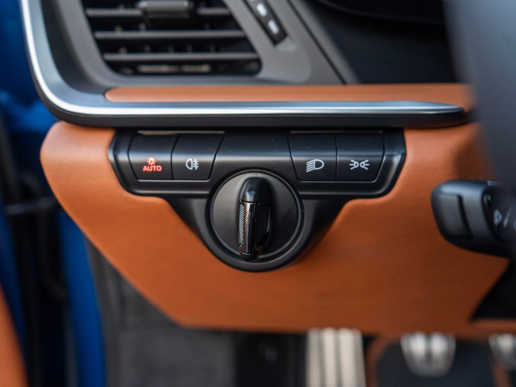 Certified 2023 Porsche 911 Sport Classic image 20