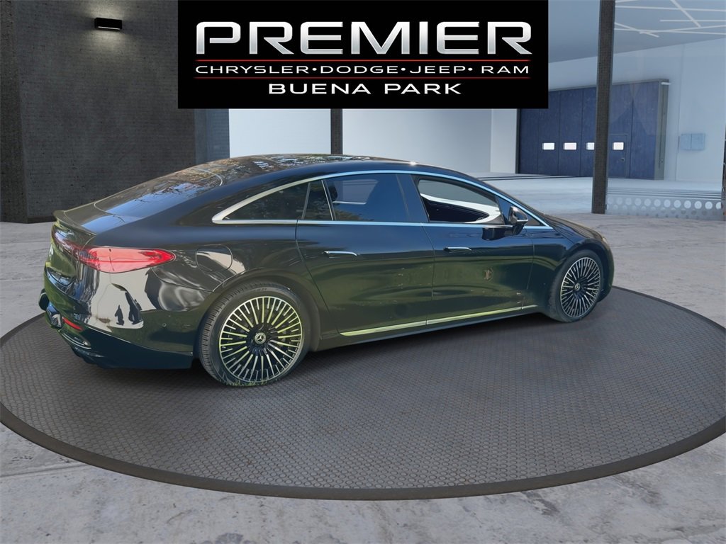 Used 2023 Mercedes-Benz EQS 580 4MATIC Sedan image 9