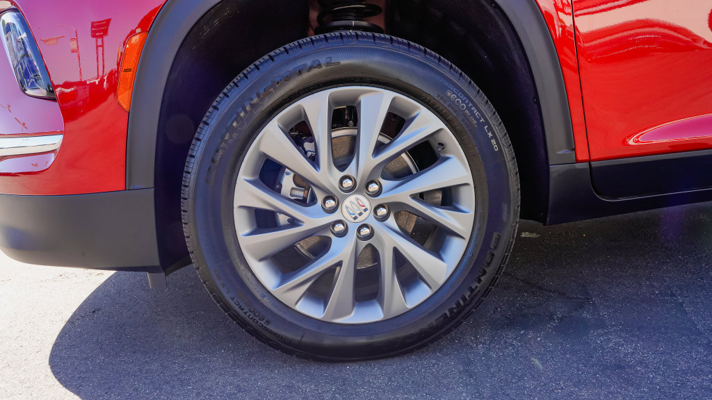 Used 2026 Buick Enclave Preferred FWD image 9