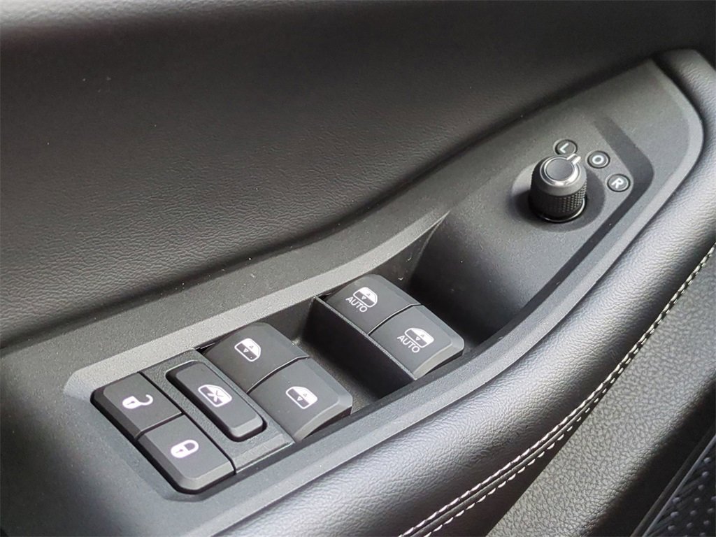 New 2025 Jeep Grand Cherokee Limited image 26