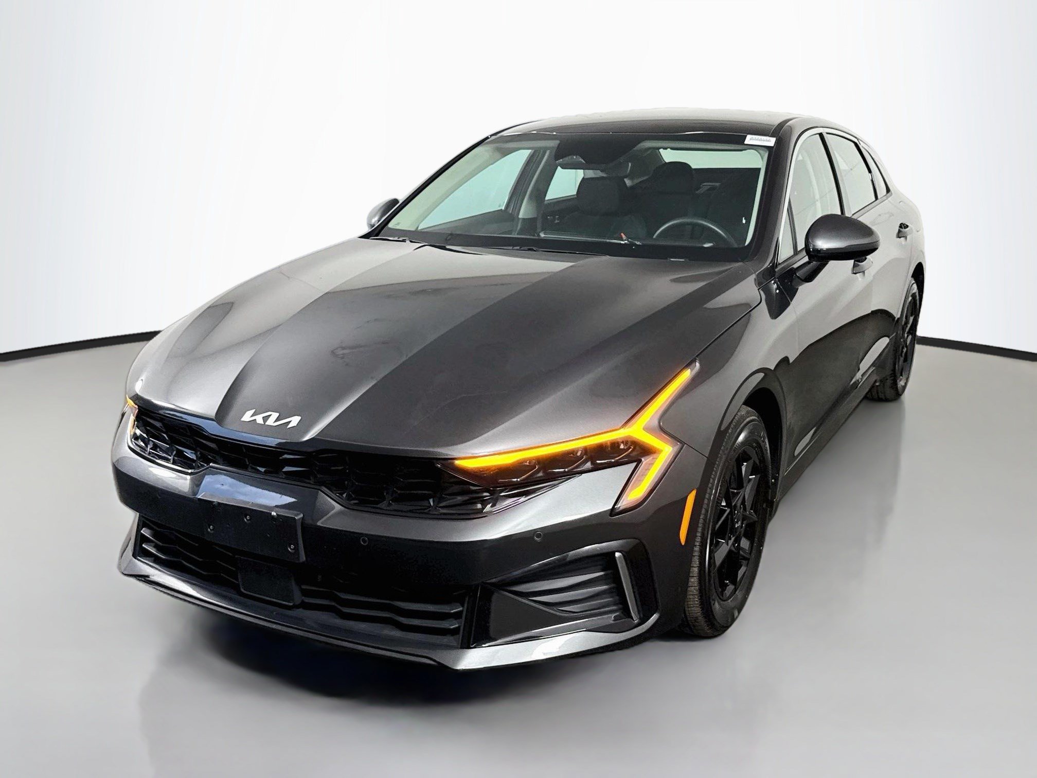 Used 2026 Kia K5 LXS FWD image 4