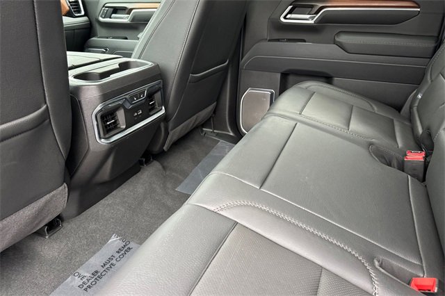 Used 2025 GMC Sierra 2500 Denali image 14