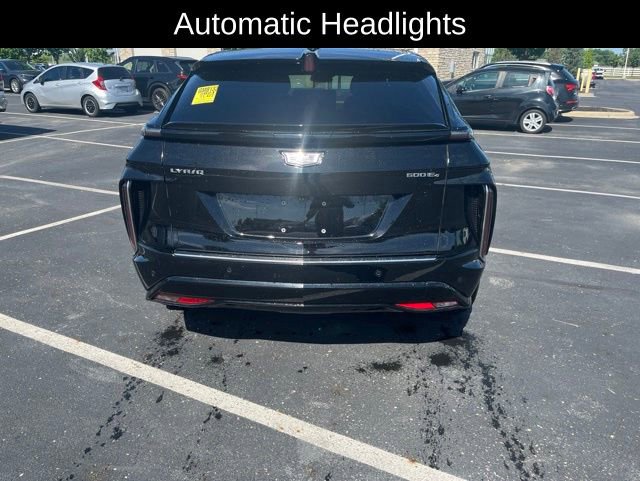 Used 2024 Cadillac Lyriq Tech w/ Driver Assist Package AWD/4WD image 8