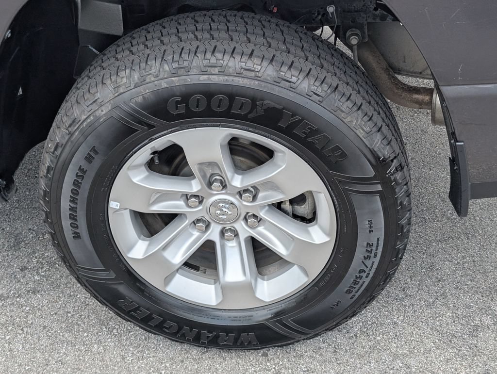 Used 2023 RAM 1500 Laramie AWD/4WD image 24