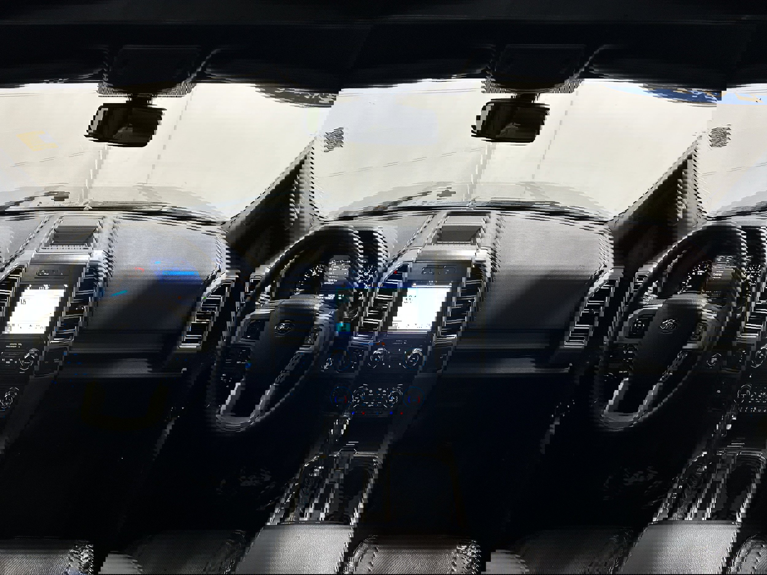 Used 2016 Ford F150 Lariat w/ Equipment Group 502A Luxury image 11