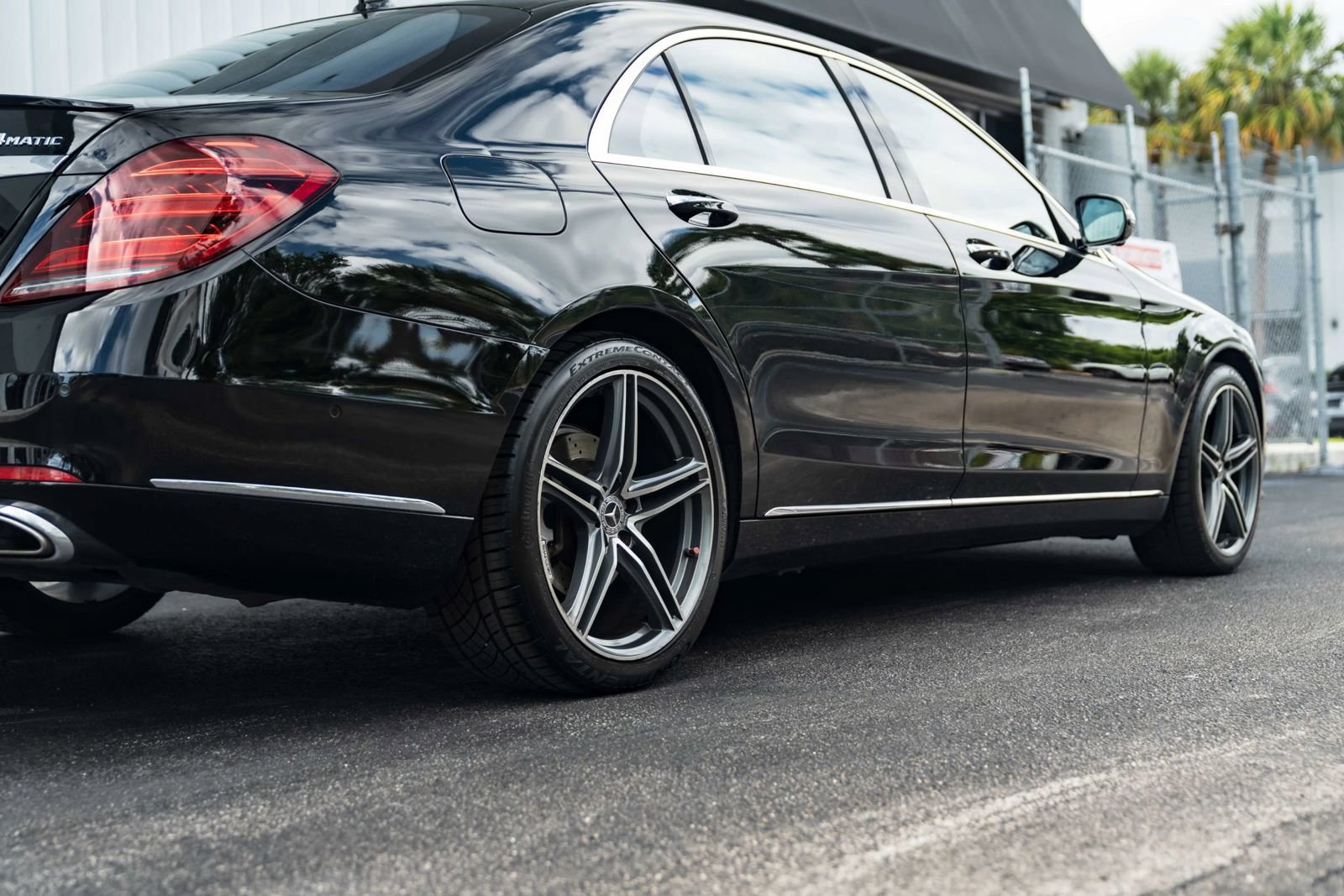 Used 2018 Mercedes-Benz S 450 4MATIC Sedan image 5