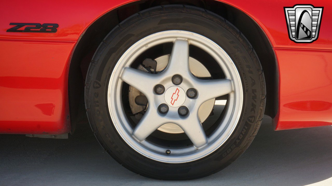 Used 1999 Chevrolet Camaro Z28 w/ Performance Pkg image 10