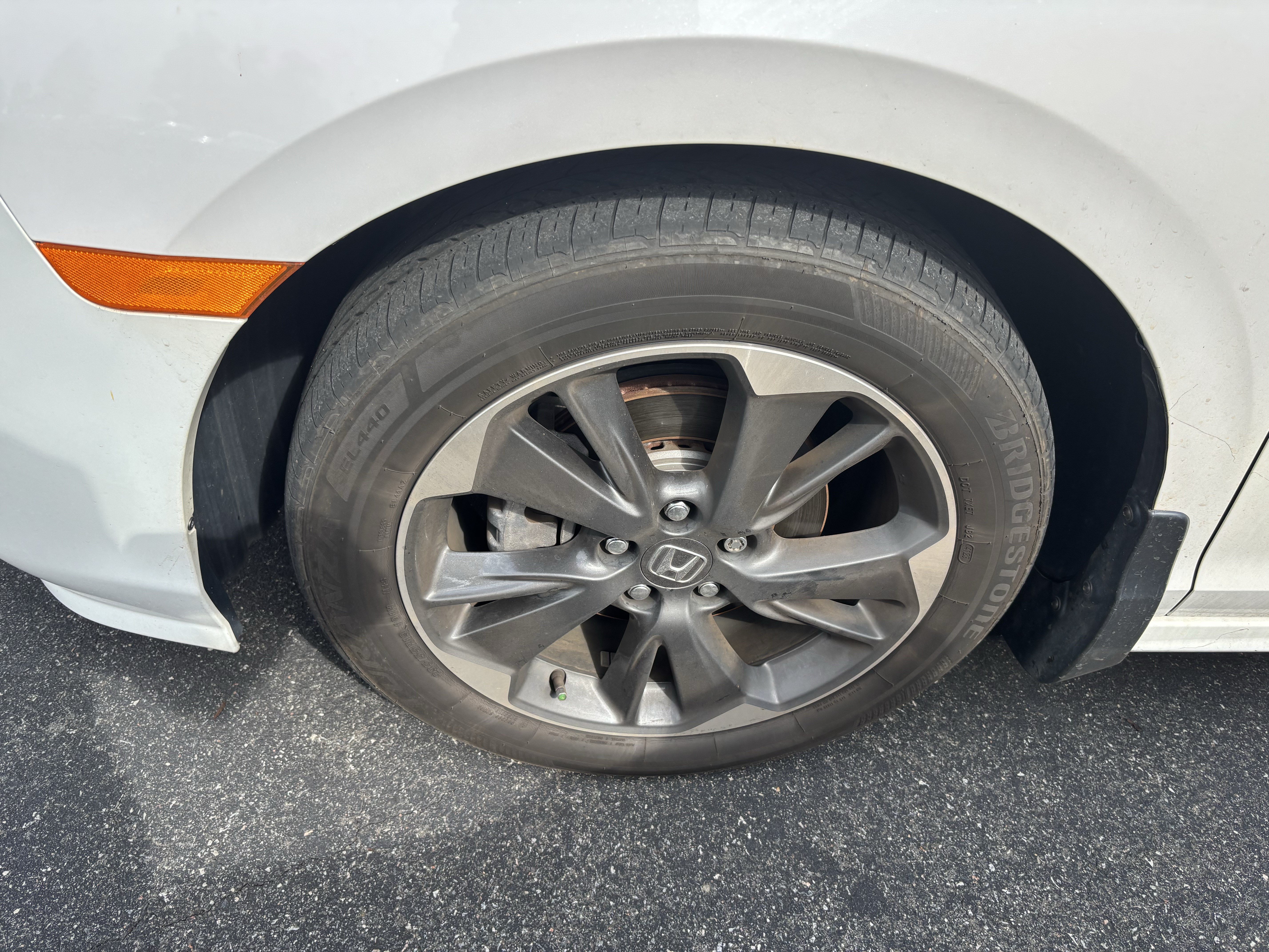Used 2024 Honda Odyssey Elite image 13