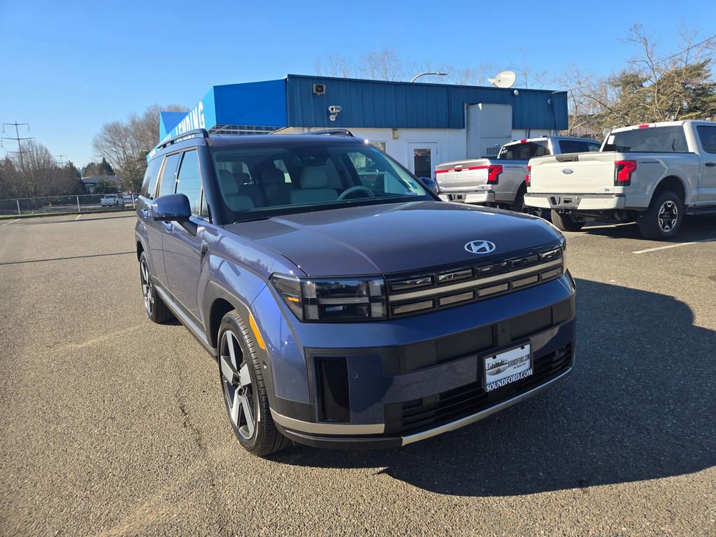 Used 2025 Hyundai Santa Fe Limited image 3