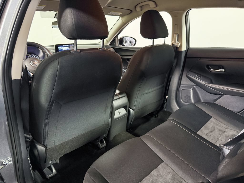 Certified 2023 Nissan Sentra SR w/ Midnight Edition Package FWD image 36