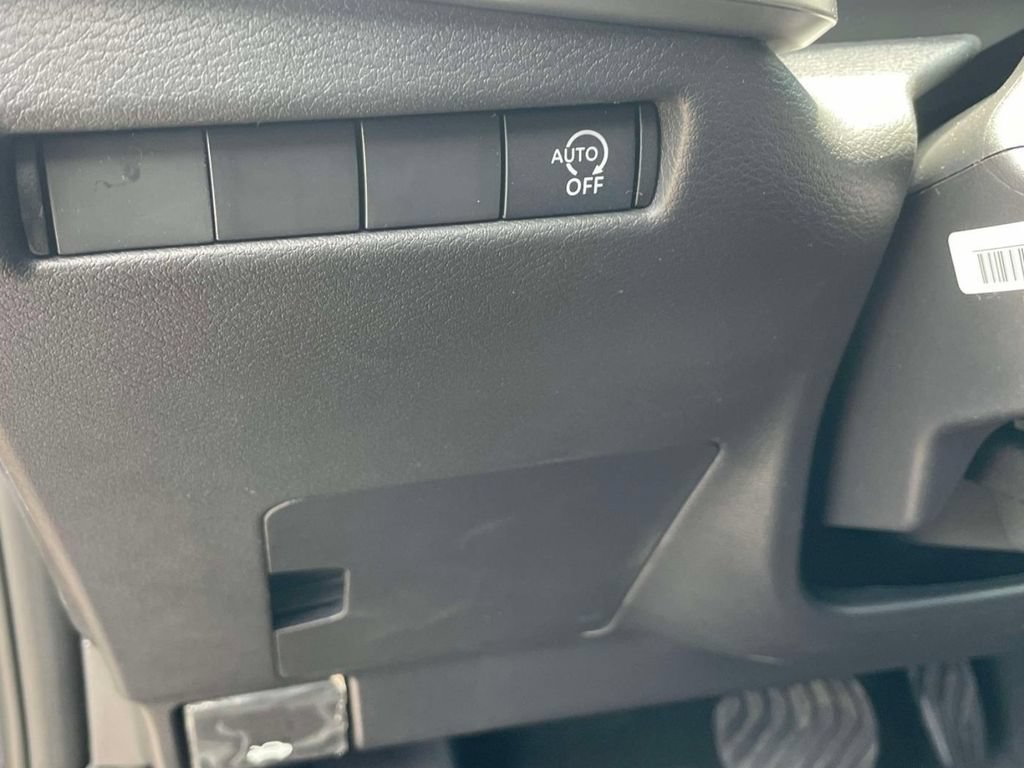 New 2026 Nissan Kicks S FWD image 19