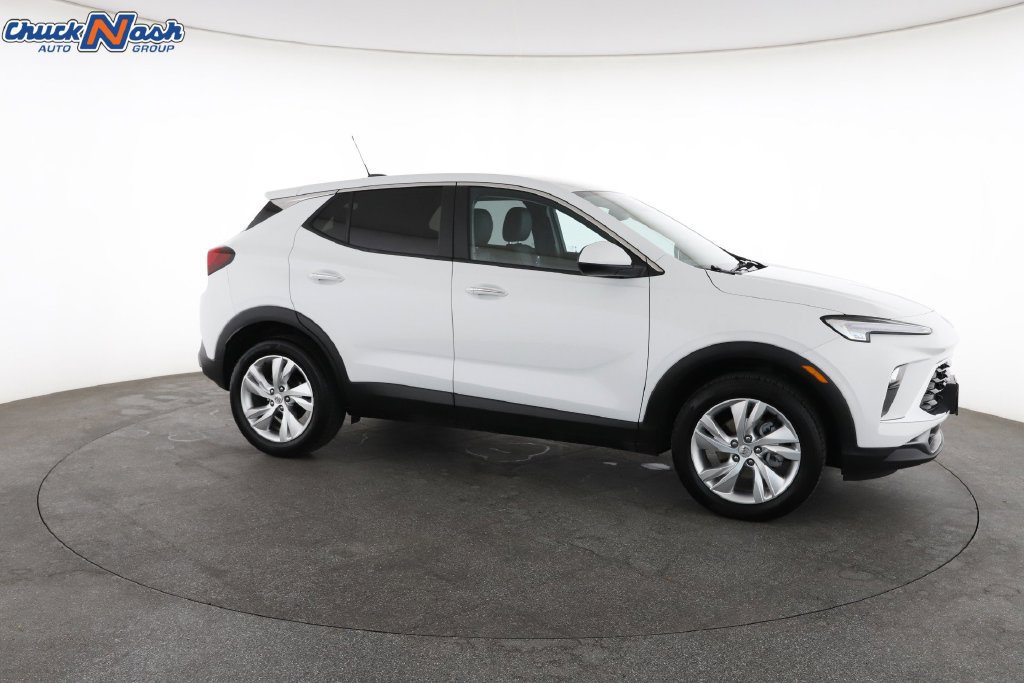 Used 2025 Buick Encore GX Preferred AWD/4WD image 15