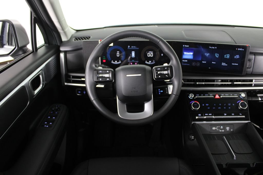 Certified 2026 Hyundai Santa Fe SEL FWD image 8