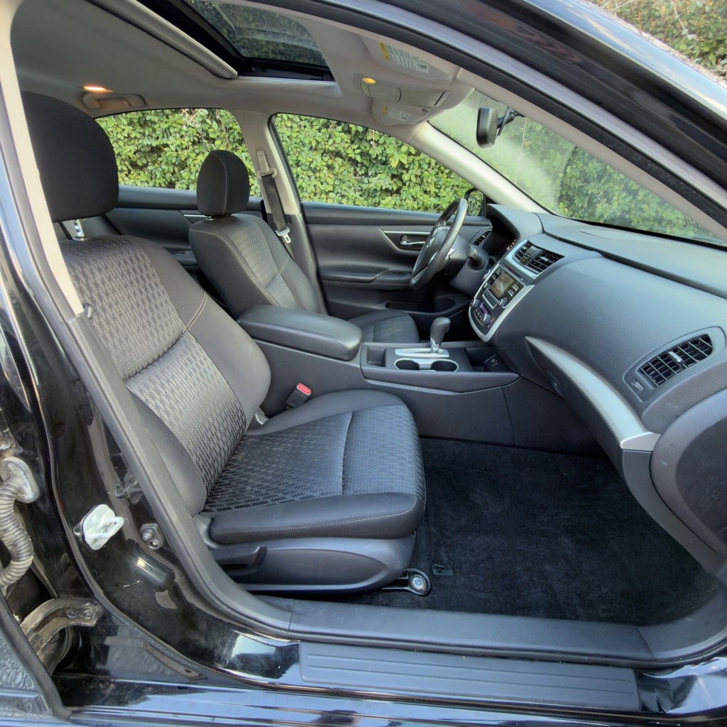Used 2016 Nissan Altima 2.5 SV w/ Convenience Package FWD image 33