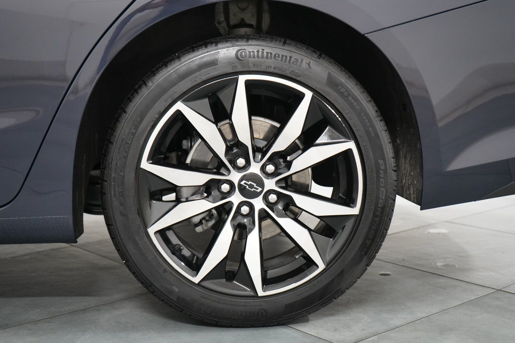 Used 2025 Chevrolet Malibu RS FWD image 33