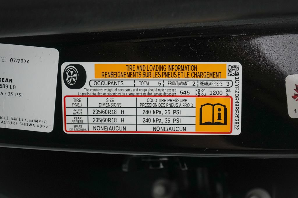 Used 2024 Cadillac XT4 Premium Luxury w/ Active Safety Package AWD/4WD image 28