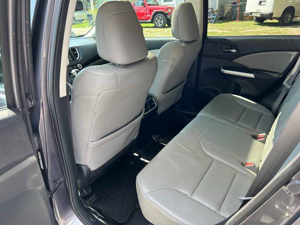 Used 2016 Honda CR-V Touring image 10