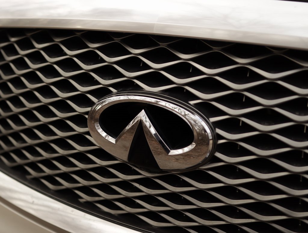 Used 2019 INFINITI QX80 Limited w/ All-Season Package image 46