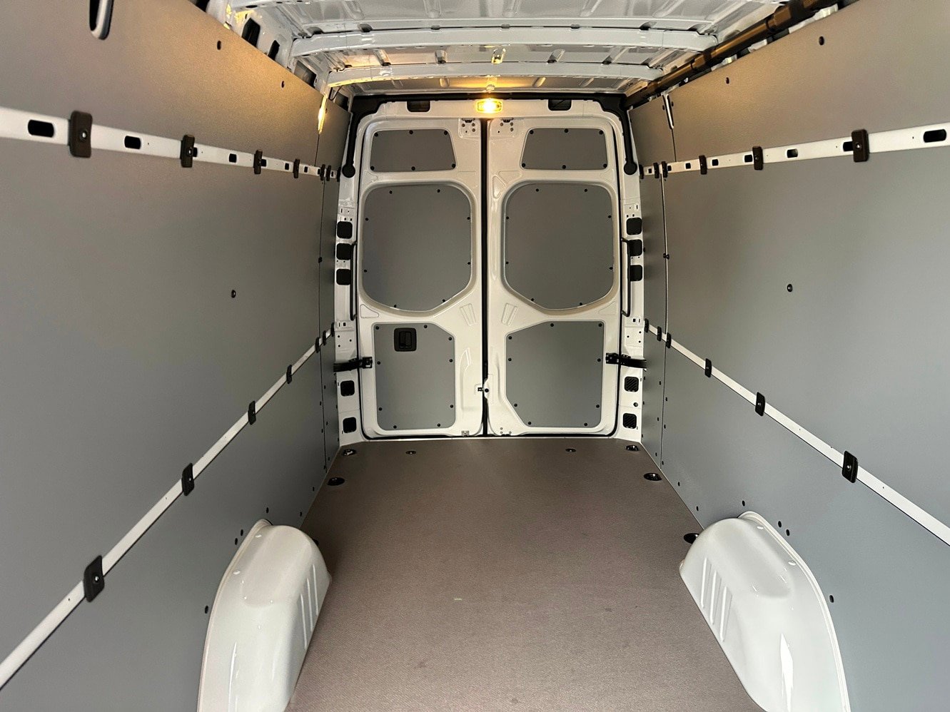 New 2026 Mercedes-Benz Sprinter 2500 image 21