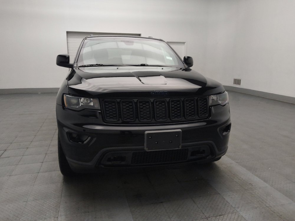 Used 2019 Jeep Grand Cherokee Laredo image 14