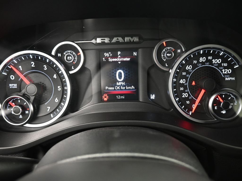 New 2026 RAM 1500 4x4 Crew Cab image 39