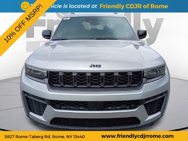 New 2026 Jeep Grand Cherokee Altitude AWD/4WD image 2