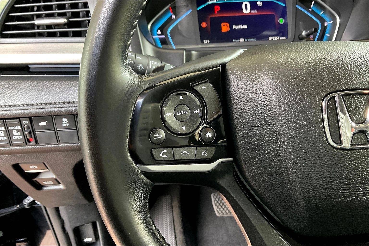 Used 2023 Honda Odyssey Touring image 11
