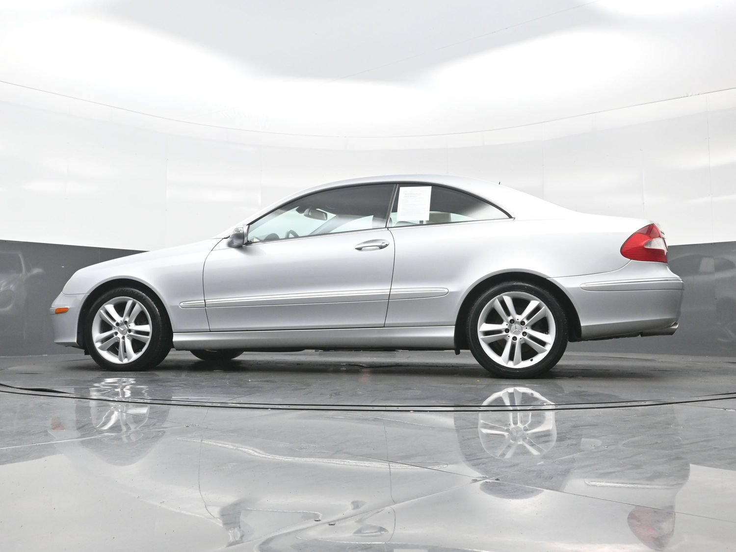 Used 2006 Mercedes-Benz CLK 350 Coupe image 27