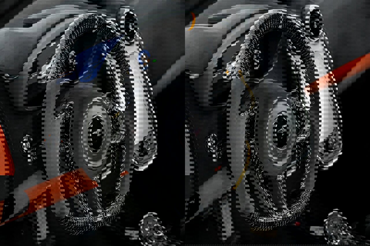 Used 2020 McLaren 600LT Spider image 30