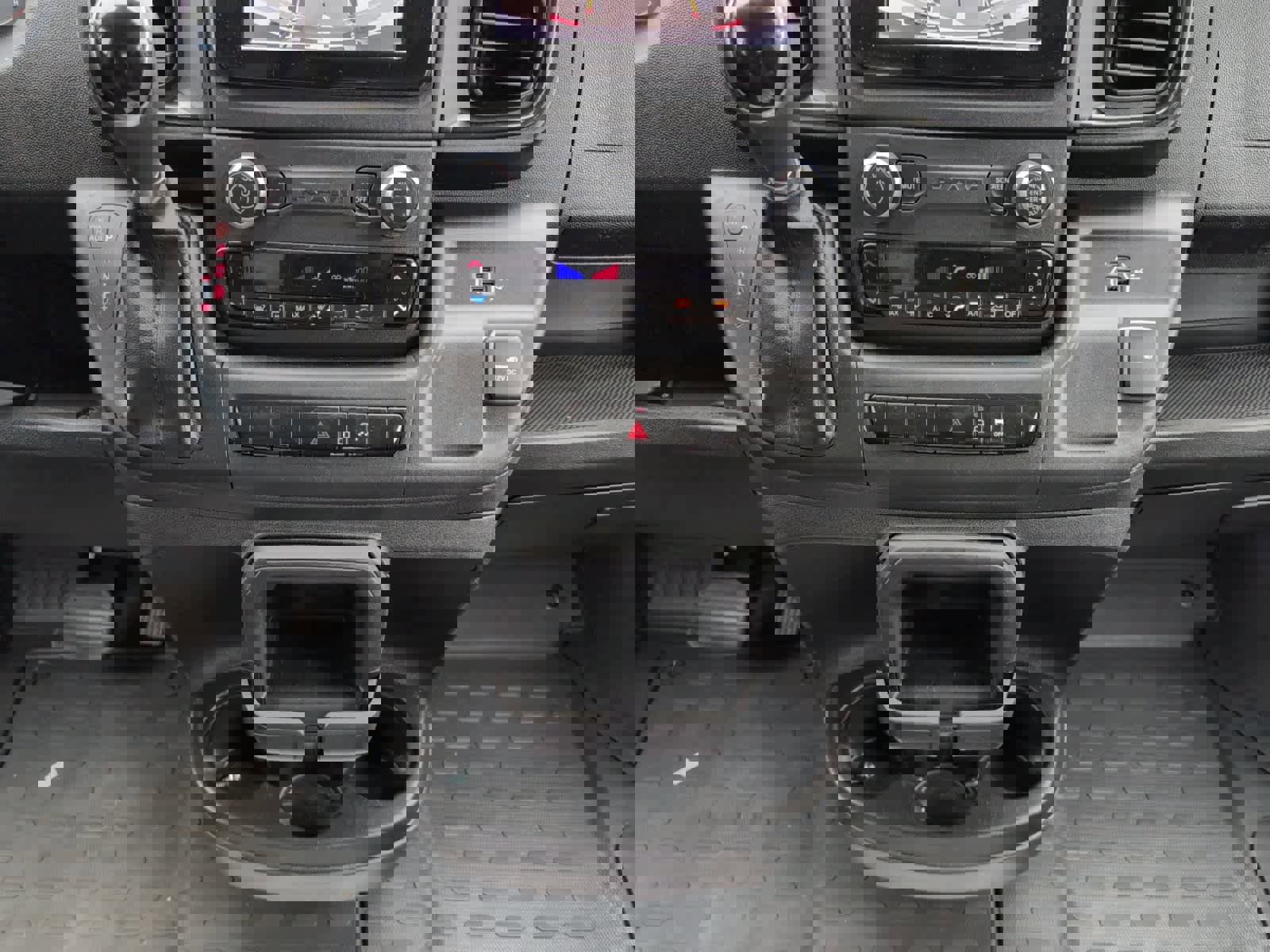 Used 2023 RAM ProMaster 3500 w/ Convenience Group image 18