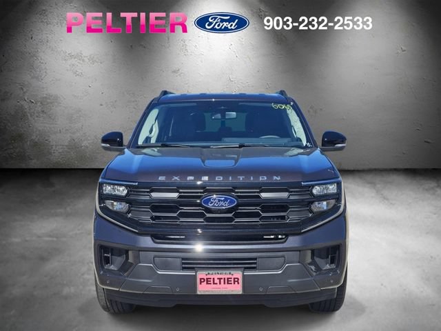 New 2026 Ford Expedition Active RWD image 2