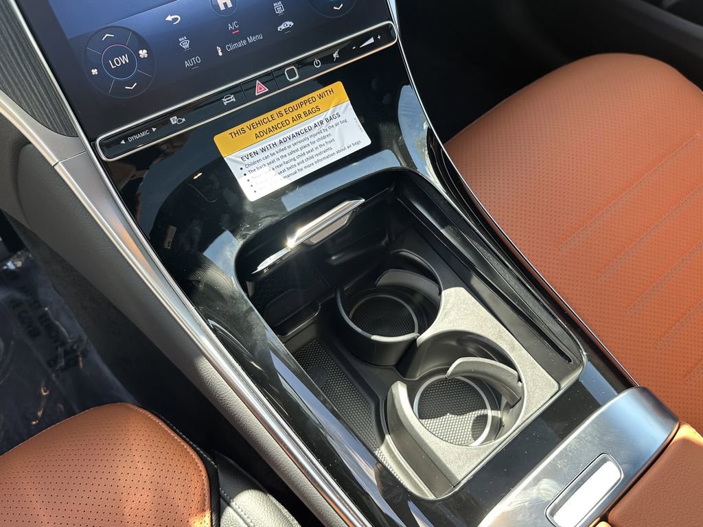 New 2026 Mercedes-Benz GLC 300 4MATIC image 32